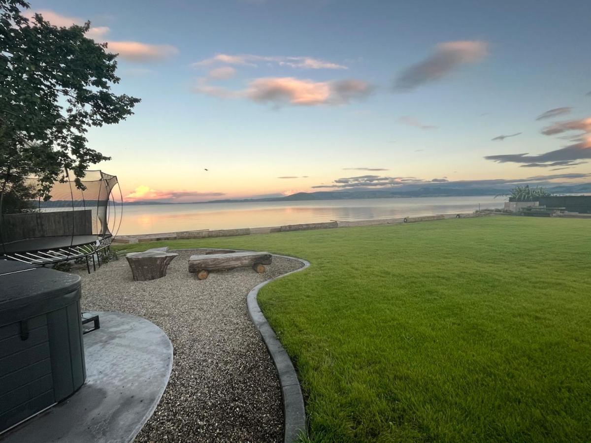 Jandals & Joy Lakefront Retreat Rotorua Extérieur photo